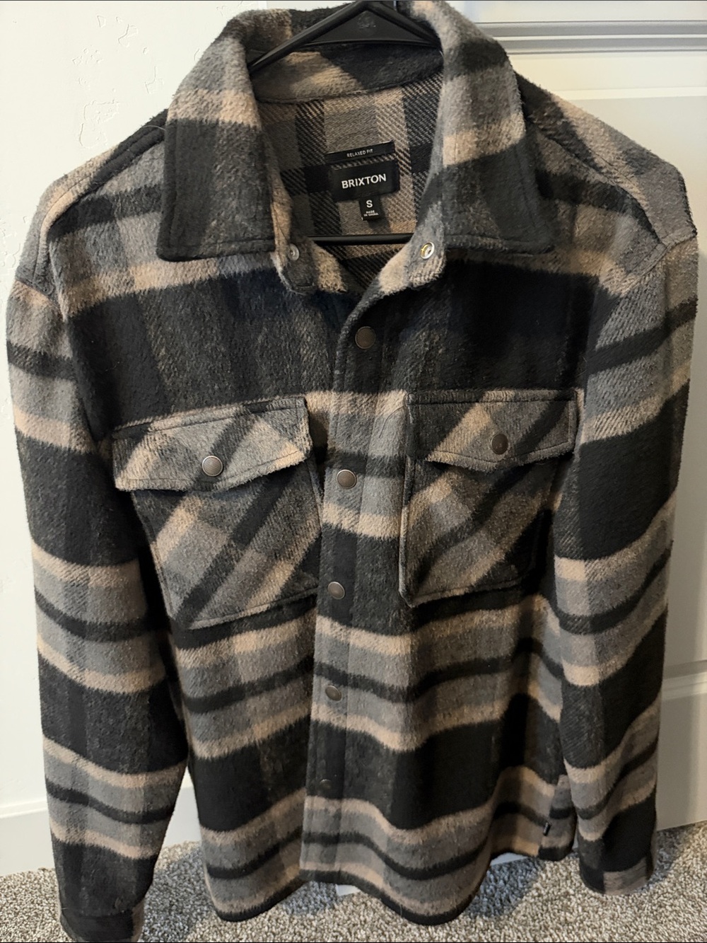 Brixton Men's Black and Gray Plaid Wool-Blend Flannel